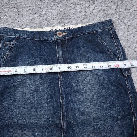 Banana Republic Y2K Denim Carpenter Skirt Raw Hem Women's Size 4 Knee Length - Picture 9 of 9